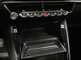 Peugeot 208 thumbnail 104