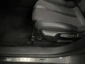 Peugeot 208 thumbnail 102