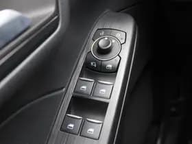 Ford Kuga 2.5 PHEV ST-Line X thumbnail 41