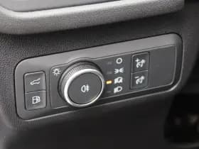 Ford Kuga 2.5 PHEV ST-Line X thumbnail 11