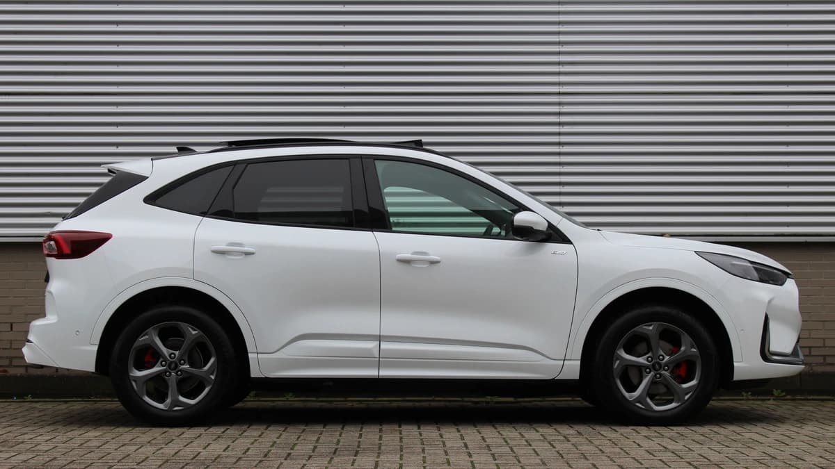 Ford Kuga 2.5 PHEV ST-Line X — foto 1