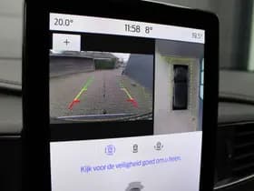 Ford Explorer 3.0 V6 EcoBoost PHEV Platinum thumbnail 14