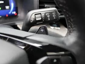 Ford Explorer 3.0 V6 EcoBoost PHEV Platinum thumbnail 38