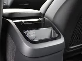 Volvo V60 2.0 T6 Plug-in hybrid AWD Plus Dark thumbnail 31