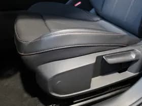 CUPRA Leon Sportstourer 1.5 TSI e-Hybrid Business thumbnail 42