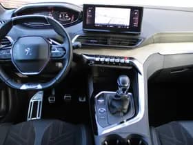 Peugeot 3008 1.2 PureTech GT thumbnail 5