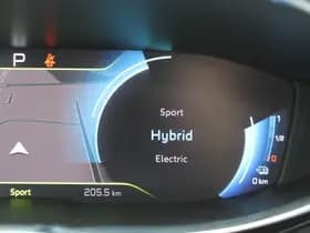 Peugeot 3008 1.6 HYbrid 225 GT thumbnail 27