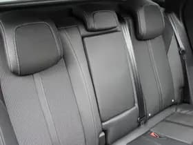 Peugeot 3008 1.6 HYbrid 225 GT thumbnail 33