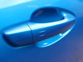 Peugeot 3008 1.6 HYbrid 225 GT thumbnail 34