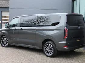Ford Tourneo Custom PHEV L2H1 Titanium X thumbnail 3