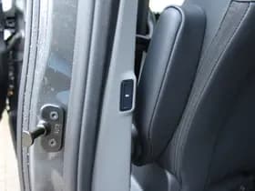 Ford Tourneo Custom PHEV L2H1 Titanium X thumbnail 23