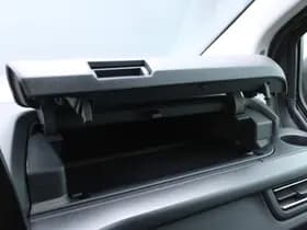 Ford Tourneo Custom PHEV L2H1 Titanium X thumbnail 39