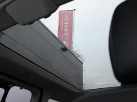 Ford Tourneo Custom PHEV L2H1 Titanium X thumbnail 9