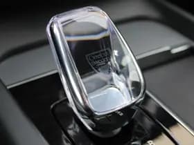 Volvo XC60 2.0 T8 Plug-in hybrid AWD Ultra Black Edition thumbnail 17