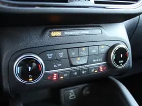 Ford Kuga 2.5 PHEV ST-Line thumbnail 21