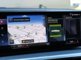 BMW 3 Serie Touring 330e thumbnail 16