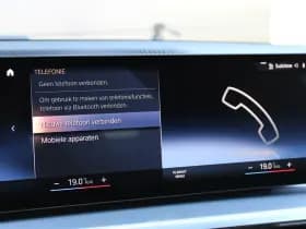 BMW 3 Serie Touring 330e thumbnail 24