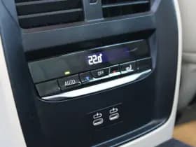 BMW 3 Serie Touring 330e thumbnail 34