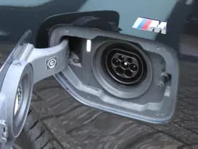 BMW 3 Serie Touring 330e thumbnail 43