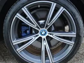 BMW 3 Serie Touring 330e thumbnail 7