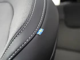 Volvo XC60 2.0 T8 Plug-in hybrid AWD Plus Black Edition thumbnail 38