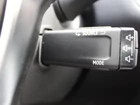 Renault Captur 1.0 TCe 90PK techno thumbnail 17