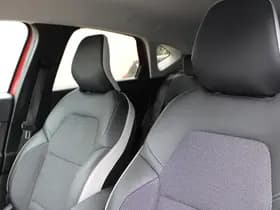 Renault Captur 1.0 TCe 90PK techno thumbnail 28