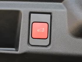 Opel Grandland 1.6 Turbo Plug-in-Hybrid Ultimate thumbnail 50