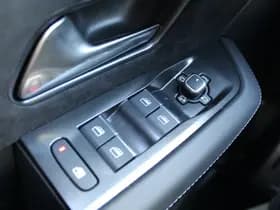 Opel Grandland 1.6 Turbo Plug-in-Hybrid Ultimate thumbnail 31