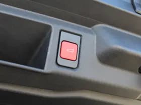 Opel Grandland 1.6 Turbo Plug-in-Hybrid Ultimate thumbnail 53