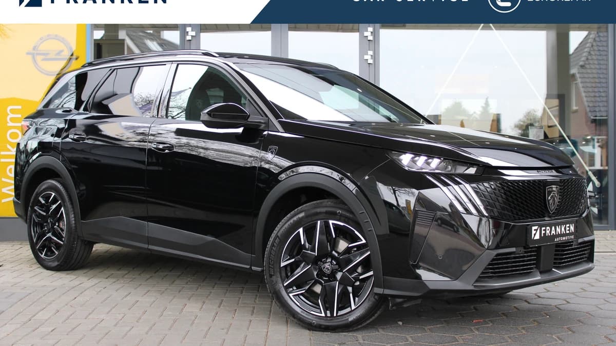 Peugeot 5008 1.2 Hybrid 145 GT — foto 1