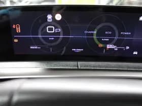 Peugeot 5008 1.2 Hybrid 145 GT thumbnail 33