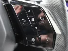 Peugeot 5008 1.2 Hybrid 145 GT thumbnail 36