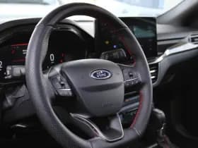 Ford FOCUS Wagon 1.0 EcoBoost Hybrid ST Line X thumbnail 4