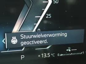 BMW 3-serie 330e xDrive M-Sport thumbnail 15