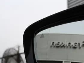 BMW 3-serie 330e xDrive M-Sport thumbnail 31