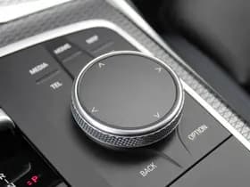 BMW 3-serie 330e xDrive M-Sport thumbnail 40