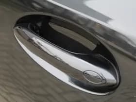 BMW 3-serie 330e xDrive M-Sport thumbnail 54