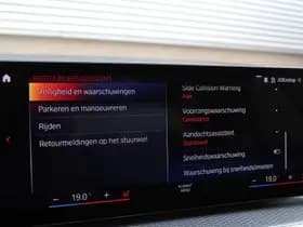 BMW 3-serie 330e xDrive M-Sport thumbnail 57