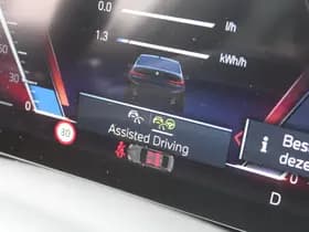 BMW 3-serie 330e xDrive M-Sport thumbnail 67