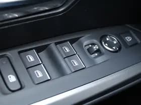 Peugeot 3008 1.2 Hybrid 145 GT thumbnail 15