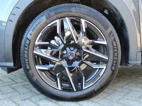 Peugeot 3008 1.2 Hybrid 145 GT thumbnail 7