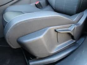 Peugeot 3008 1.2 Hybrid 145 GT thumbnail 24