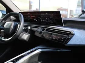 Peugeot 3008 1.2 Hybrid 145 GT thumbnail 6