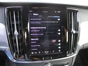 Volvo S90 2.0 T8 AWD Plus Dark thumbnail 18