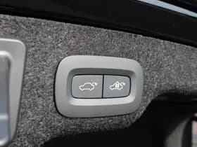 Volvo S90 2.0 T8 AWD Plus Dark thumbnail 35