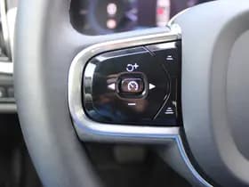 Volvo S90 2.0 T8 AWD Plus Dark thumbnail 8