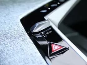 Peugeot 3008 1.2 Hybrid 145 GT thumbnail 28