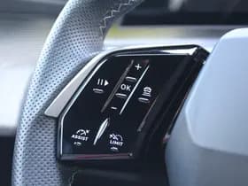 Peugeot 3008 1.2 Hybrid 145 GT thumbnail 5