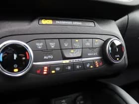 Ford Kuga 2.5 PHEV ST-Line thumbnail 17